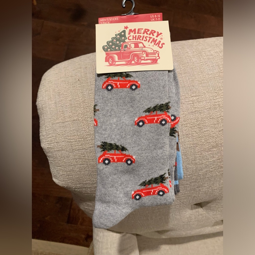 NWT Men’s Christmas Socks